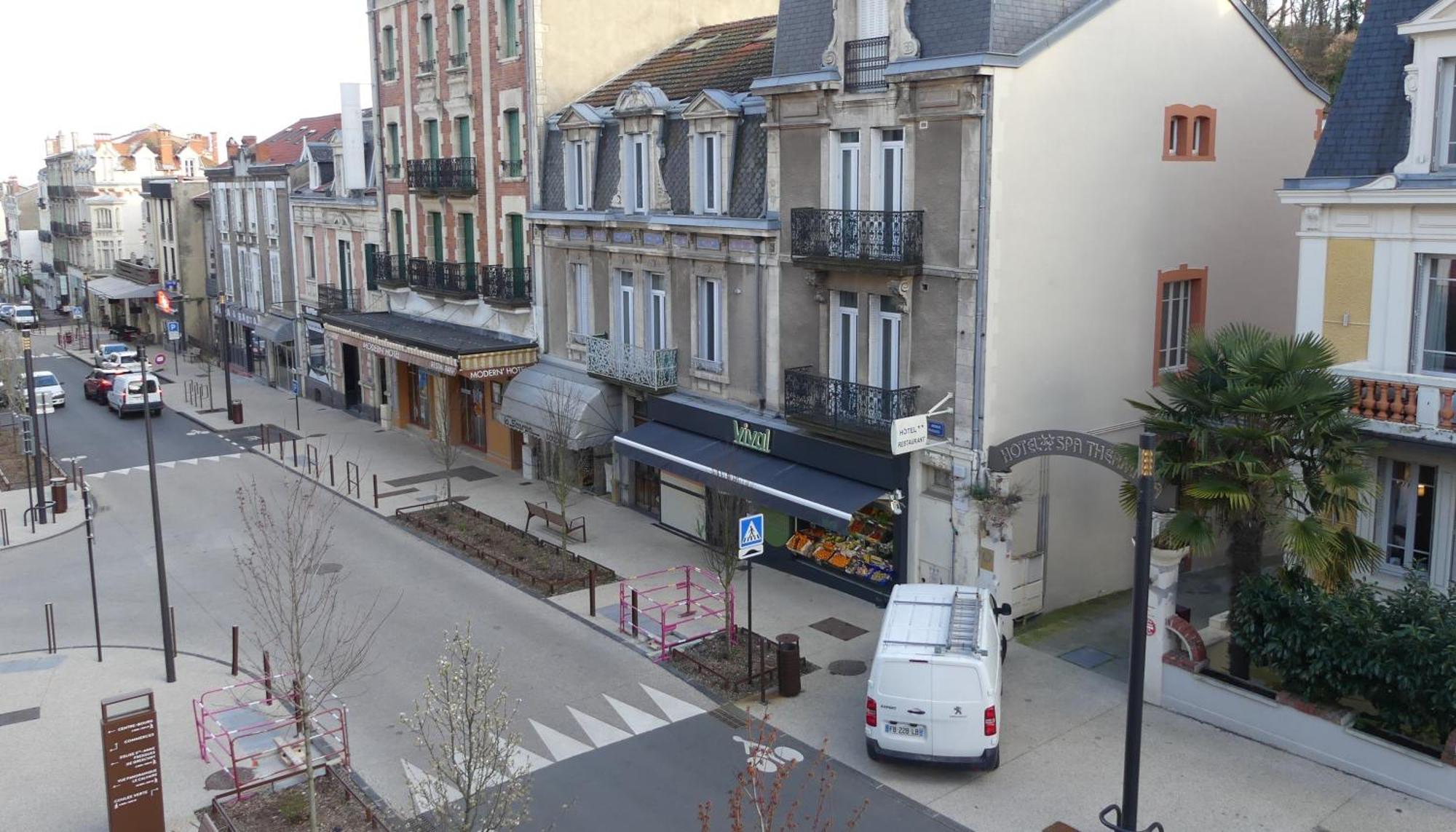 Le Sancy - Studio - 1 Lit - 2 Pers - Clim Châtel-Guyon Екстериор снимка